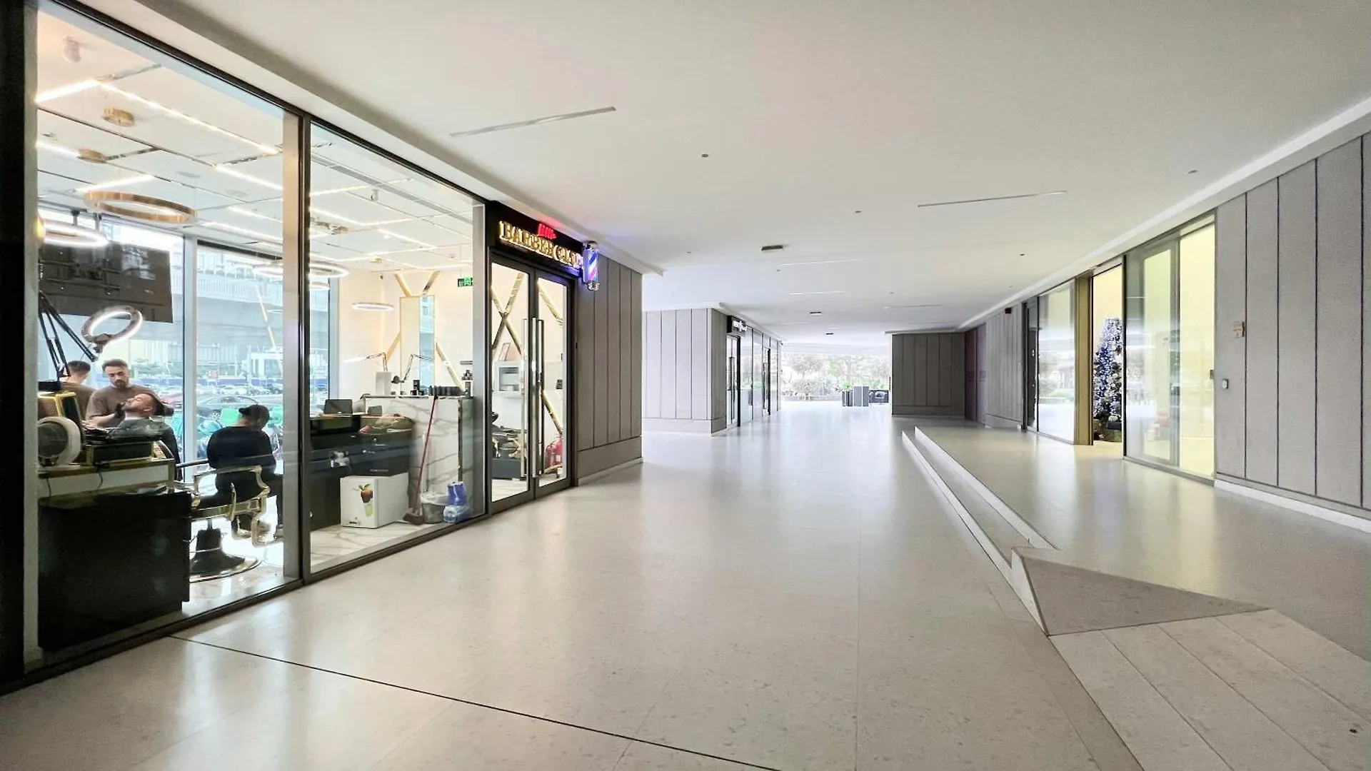 Majestay - Mag Living Dubaj 0*,  Spojené arabské emiráty