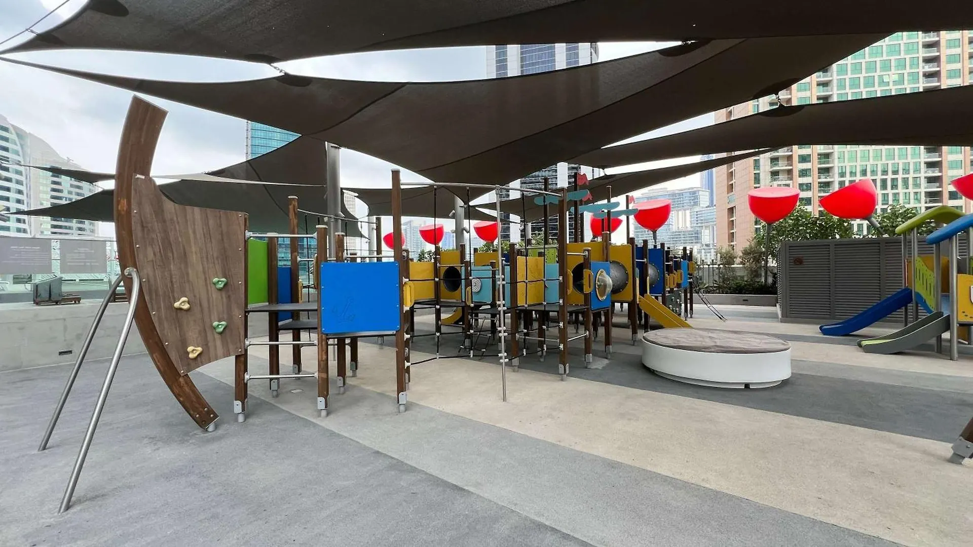 Majestay - Mag Living Dubaj Spojené arabské emiráty