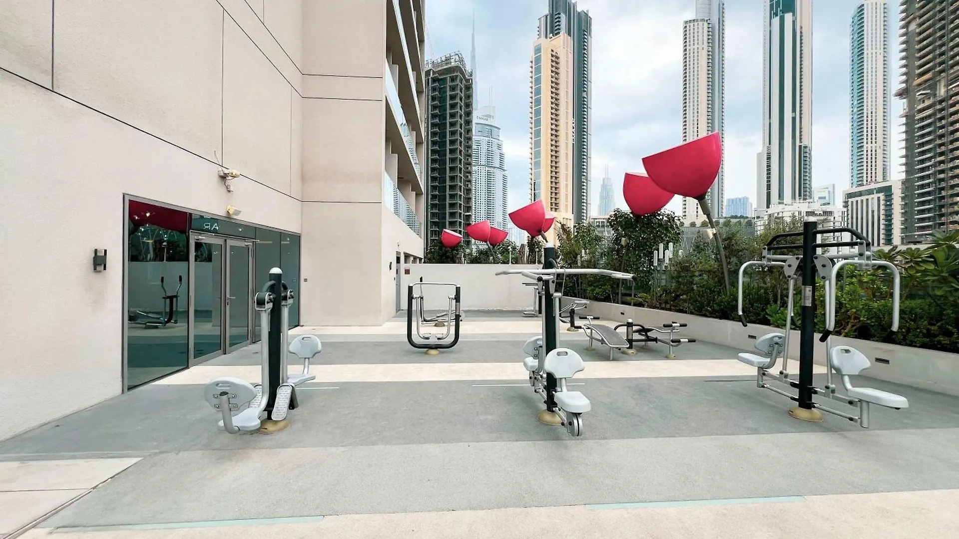 Apartment Majestay - Mag Living Dubai United Arab Emirates