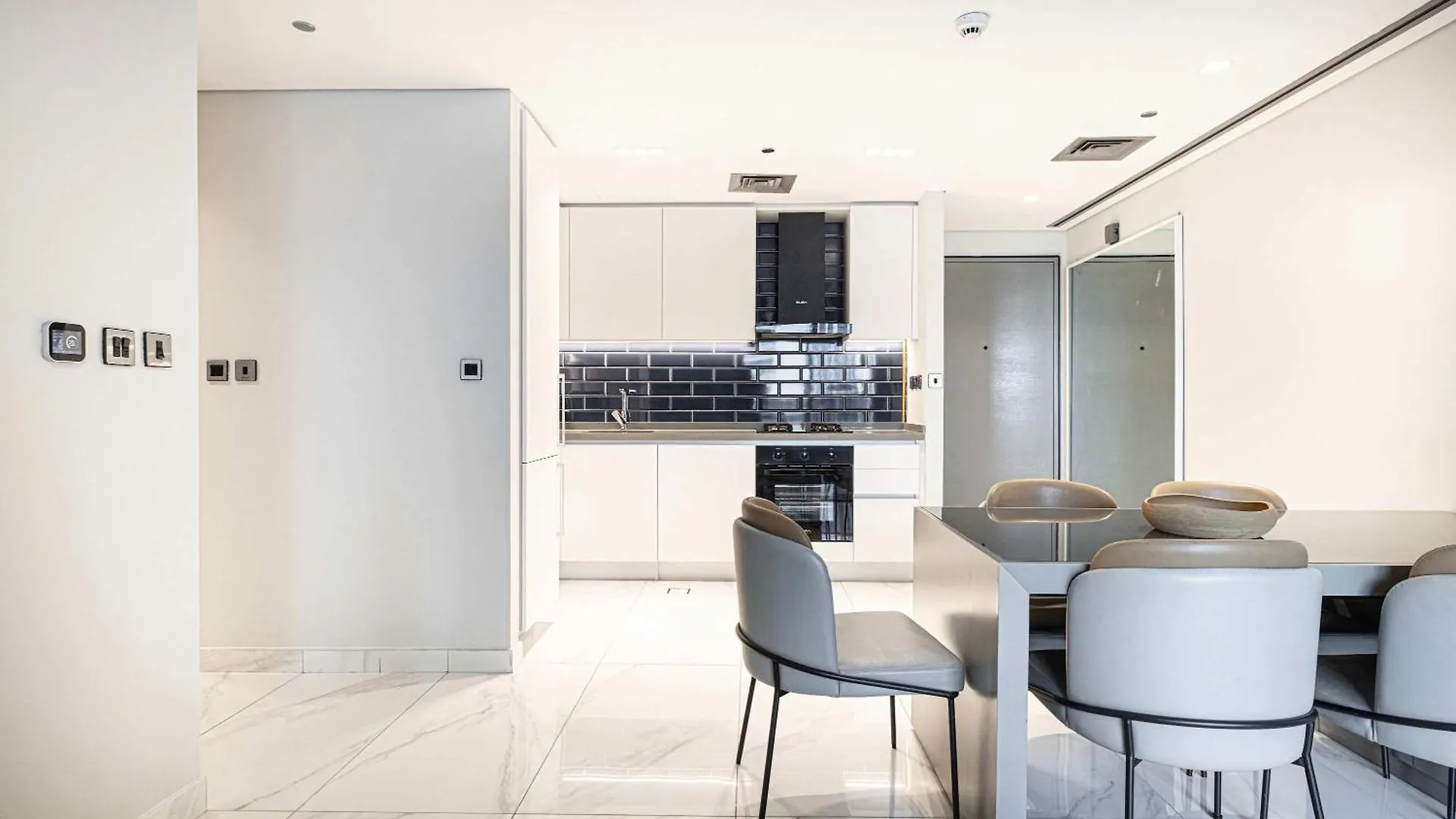 Apartment Majestay - Mag Living Dubai
