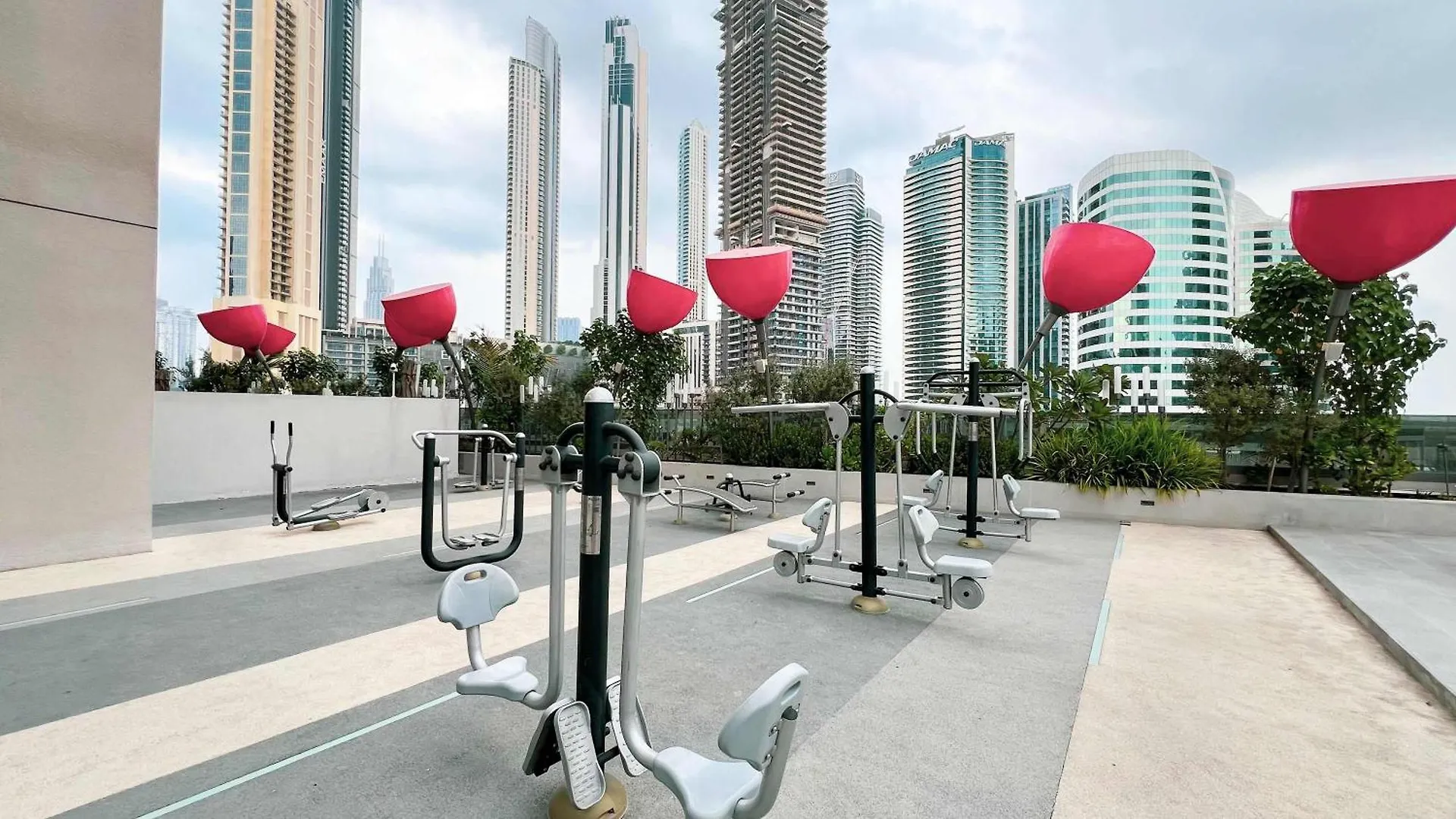 Majestay - Mag Living Dubai Apartment