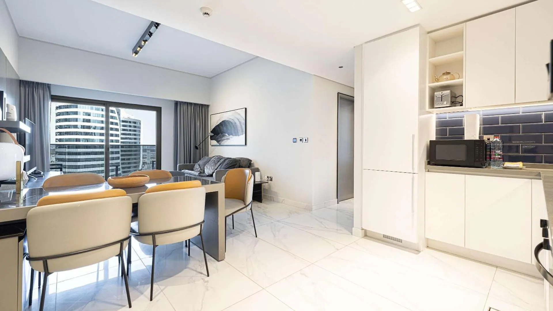 Majestay - Mag Living Dubai Apartment
