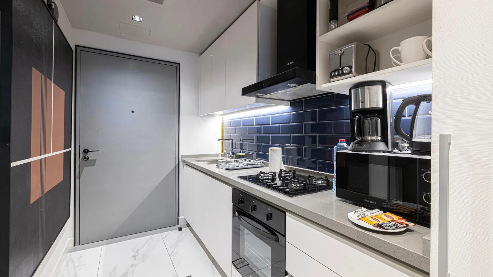 Majestay - Mag Living Dubai 0*,  United Arab Emirates