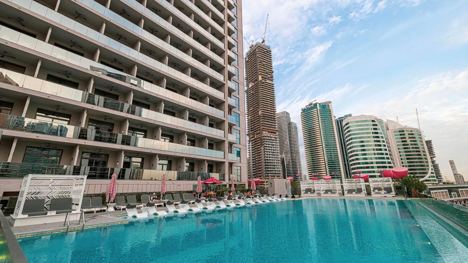 Apartment Majestay - Mag Living Dubai