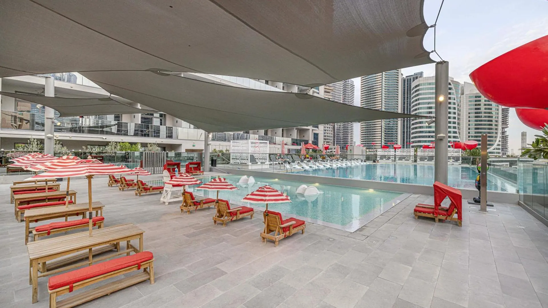Majestay - Mag Living Dubai Apartment